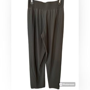 Athleta Cosmic Wide leg Joggers Size Small Gray Like New